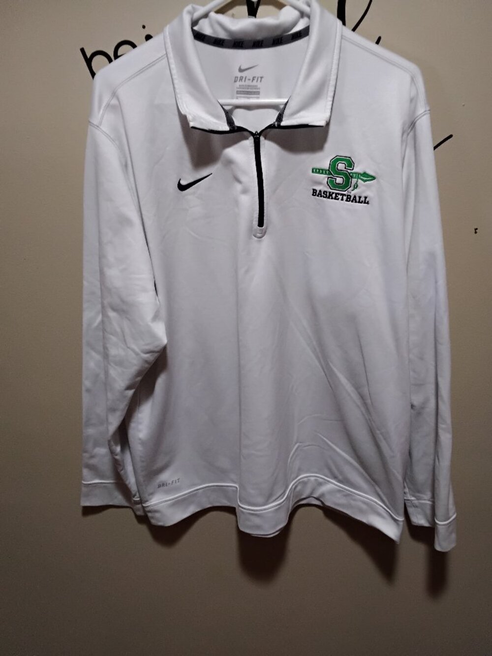 Nike Dri-FIT Southeastern Oklahoma State Savage Storm Basketball Size XL